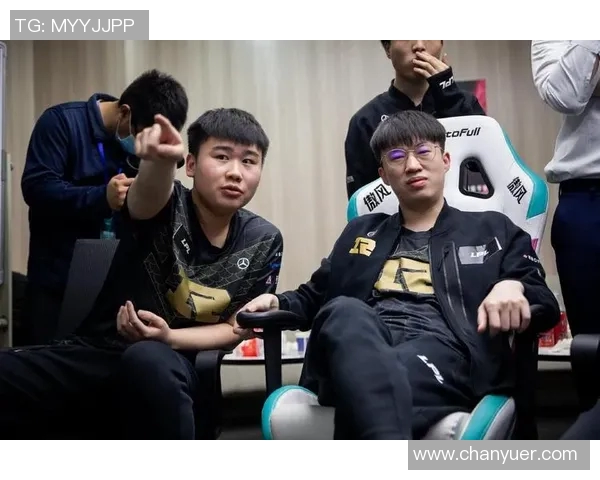 热议DOTA2FPX的速度变革如何影响职业战队的未来发展与战术演变